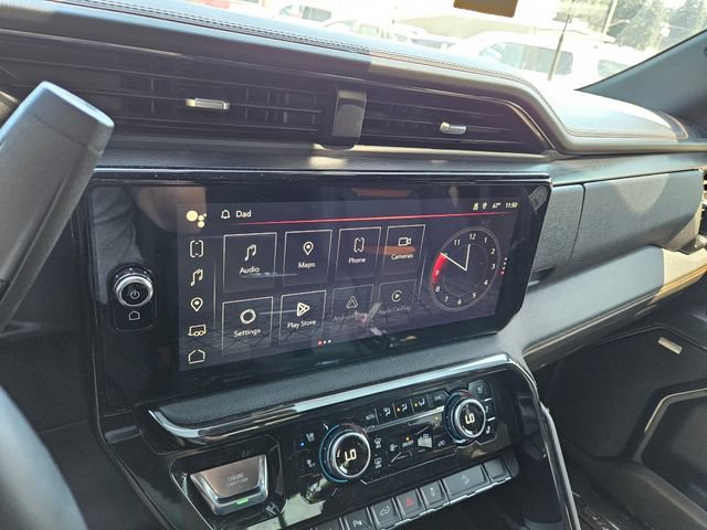 Used 2024 GMC Sierra 2500 AT4 w/ AT4 Premium Plus Package AWD/4WD image 10