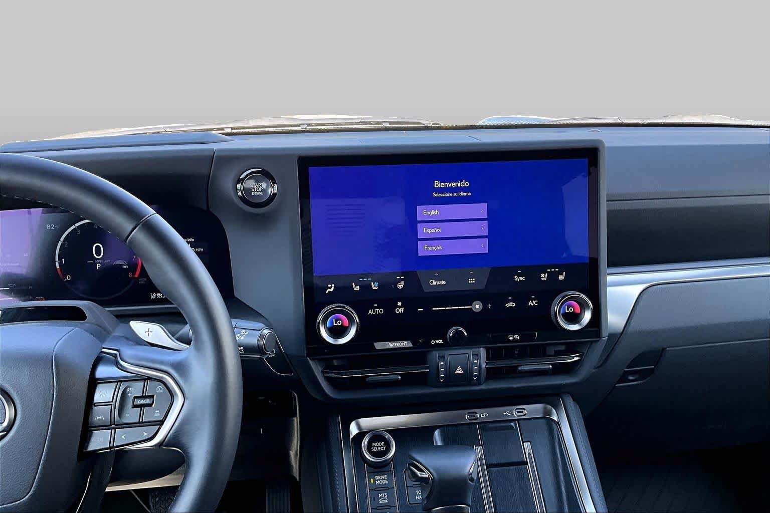 Used 2024 Lexus GX 550 AWD/4WD image 7