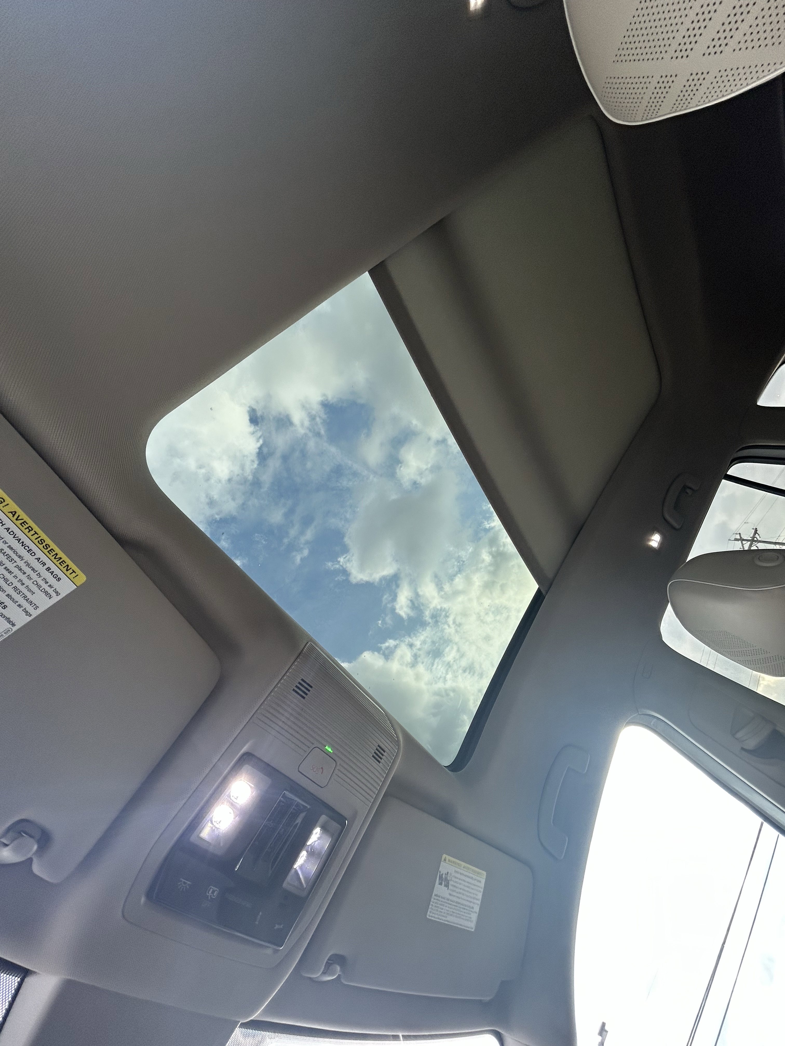 New 2026 Volkswagen Atlas SEL Premium R-Line image 19