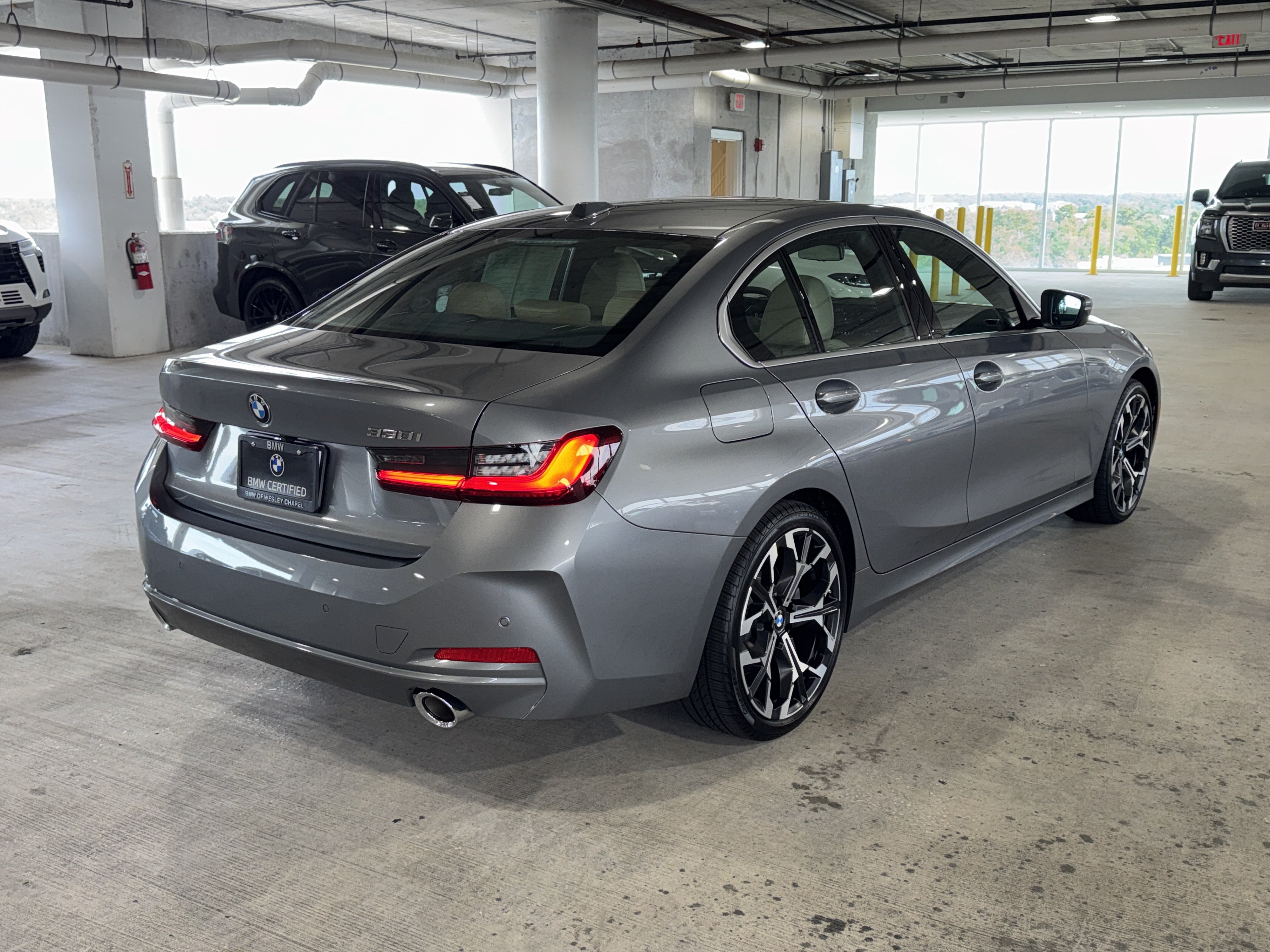 Certified 2026 BMW 330i Sedan w/ Premium Package RWD image 8