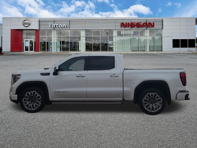 Used 2023 GMC Sierra 1500 Denali Ultimate AWD/4WD image 4