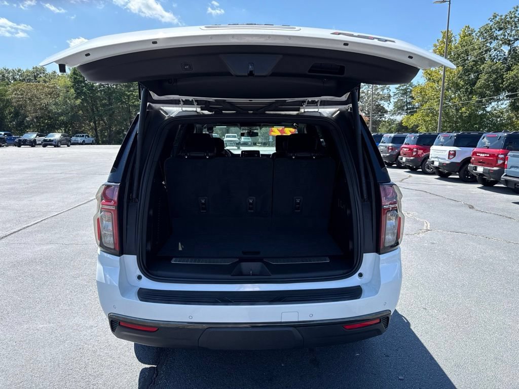Used 2022 Chevrolet Tahoe RST w/ Luxury Package RWD image 40