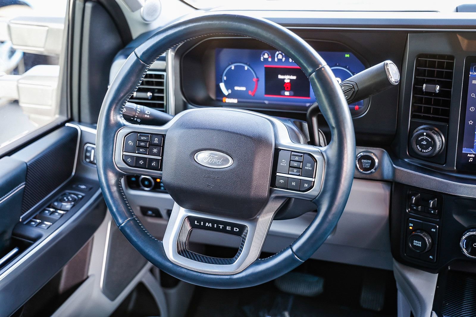 Used 2024 Ford F450 Limited w/ FX4 Off-Road Package image 13