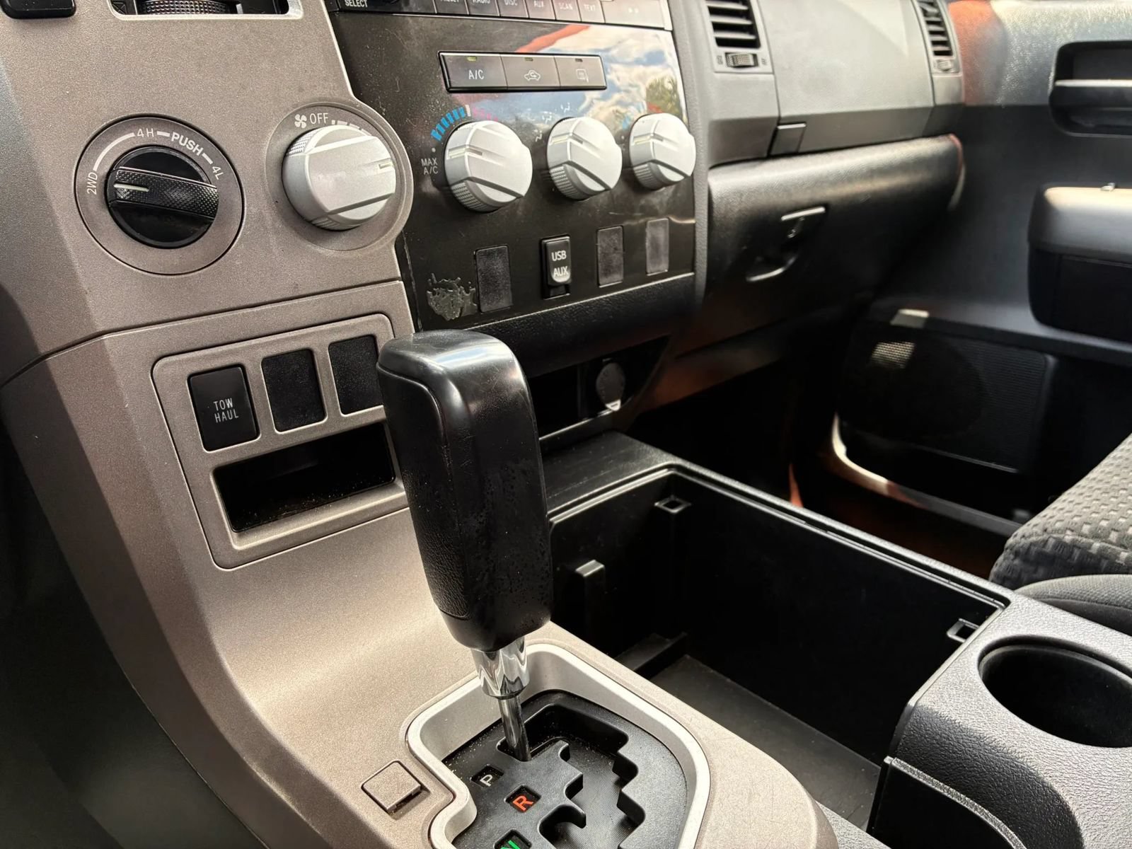 Used 2011 Toyota Tundra 4x4 Double Cab image 26