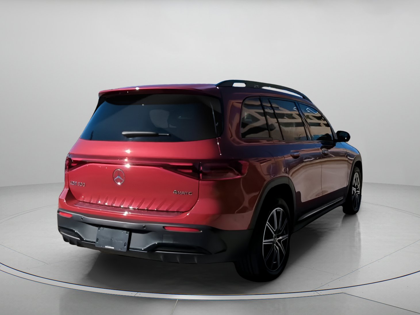 Used 2024 Mercedes-Benz EQB 300 4MATIC image 26