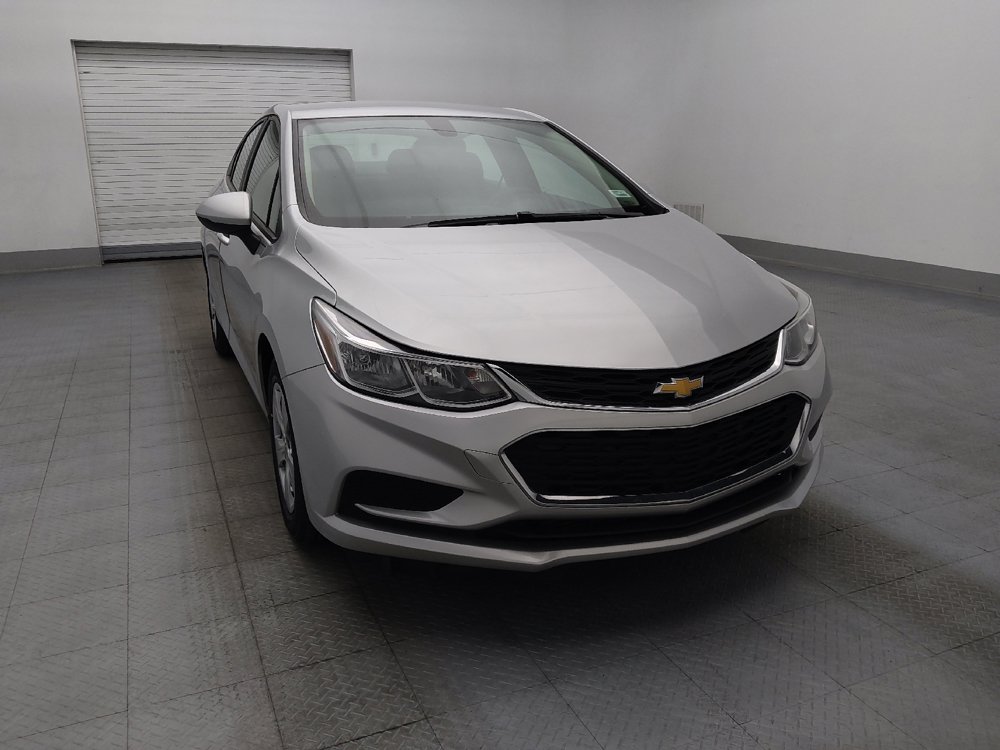 Used 2018 Chevrolet Cruze LS FWD image 13