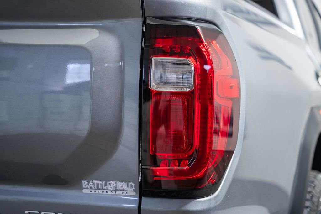 Used 2026 GMC Canyon Denali image 8