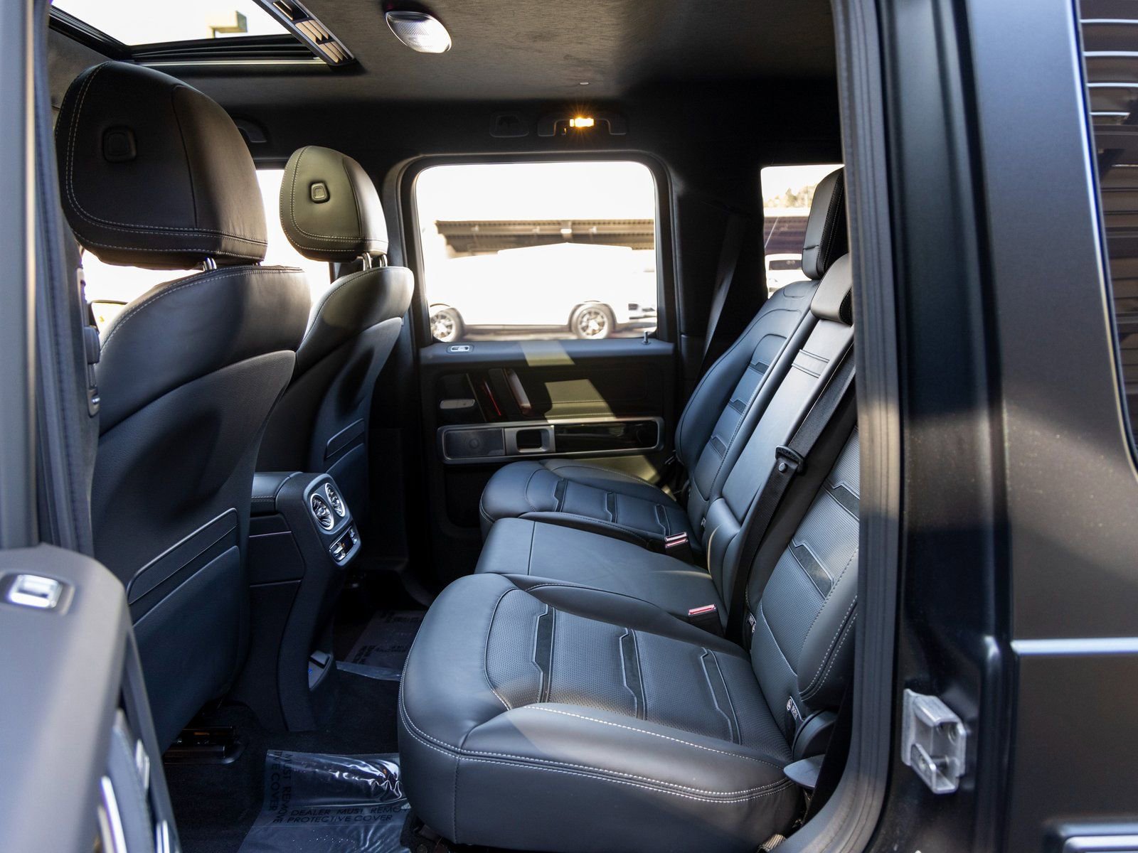 Used 2025 Mercedes-Benz G 63 AMG 4MATIC image 47