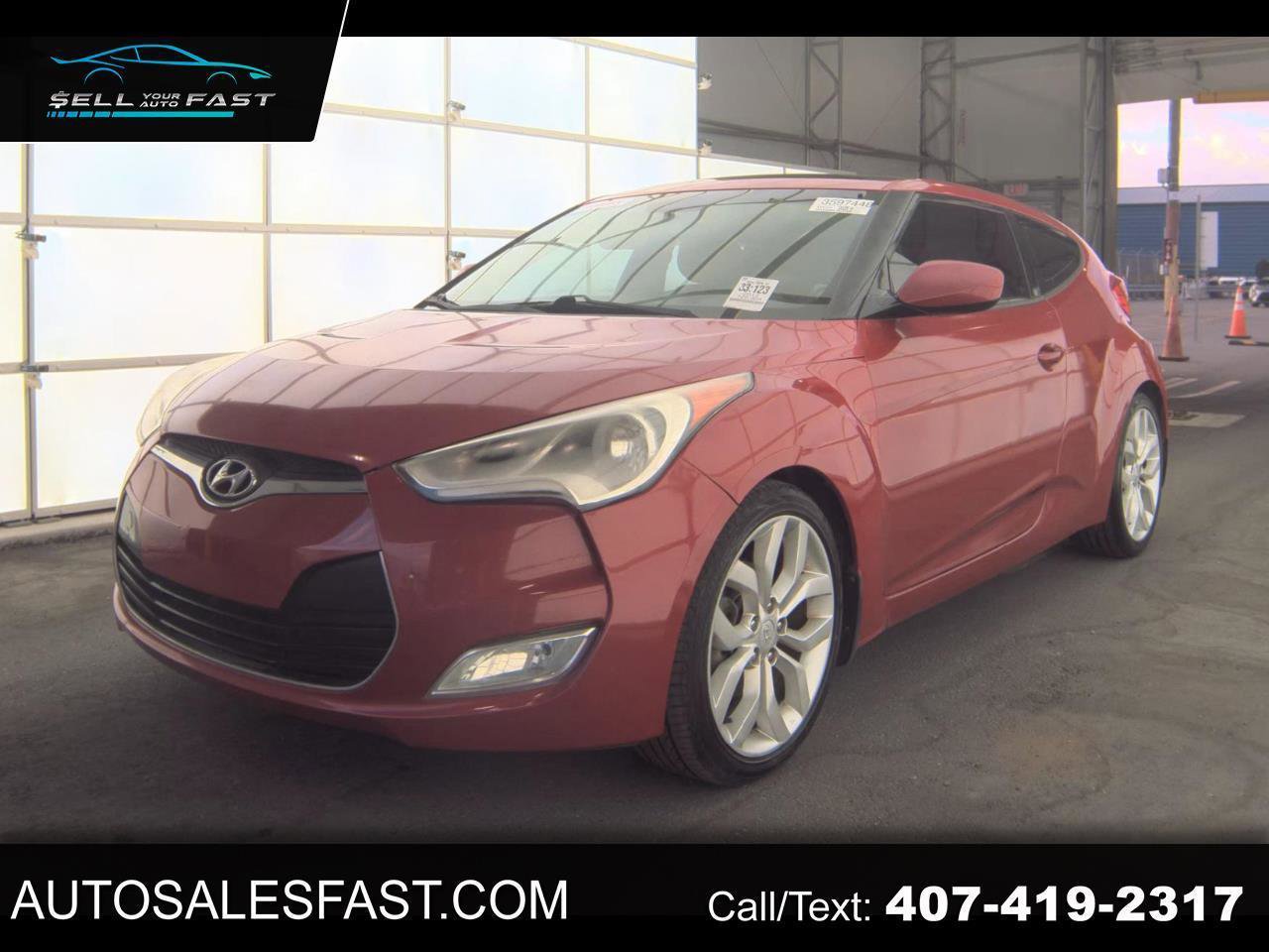 Used 2013 Hyundai Veloster W/ RED INTERIOR 2DR HATCHBACK w/ Style Pkg image 1