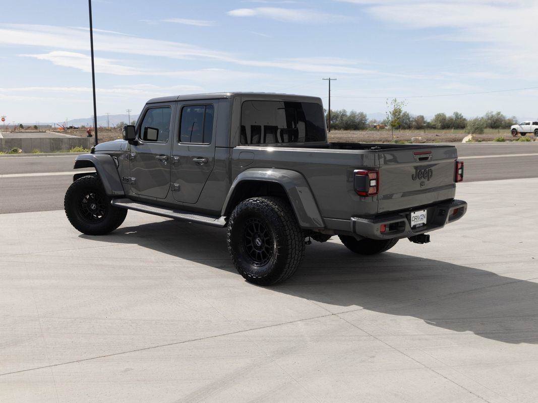 Used 2022 Jeep Gladiator Overland AWD/4WD image 8