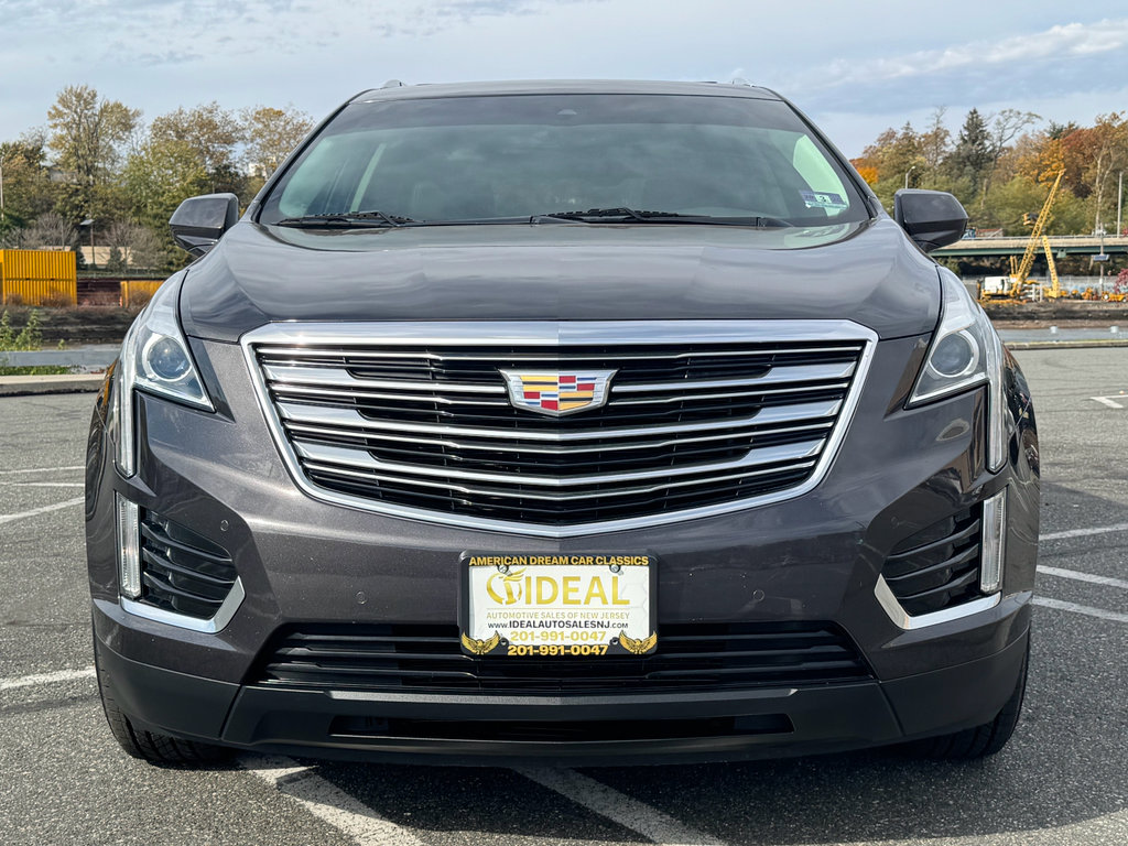 Used 2017 Cadillac XT5 Luxury w/ Driver Awareness Package image 2