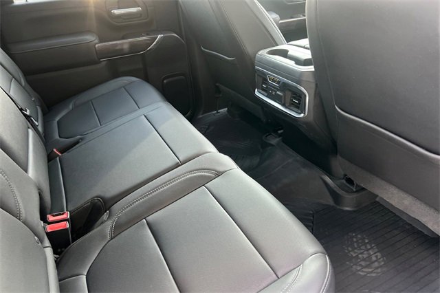 Used 2021 Chevrolet Silverado 2500 LTZ w/ LTZ Premium Package image 18