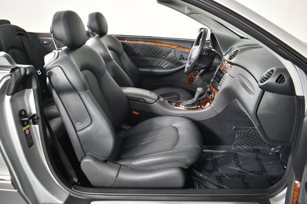 Used 2005 Mercedes-Benz CLK 500 Cabriolet image 27