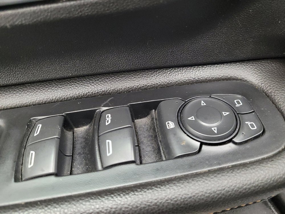 Used 2020 GMC Terrain SLE w/ Driver Convenience Package FWD image 27