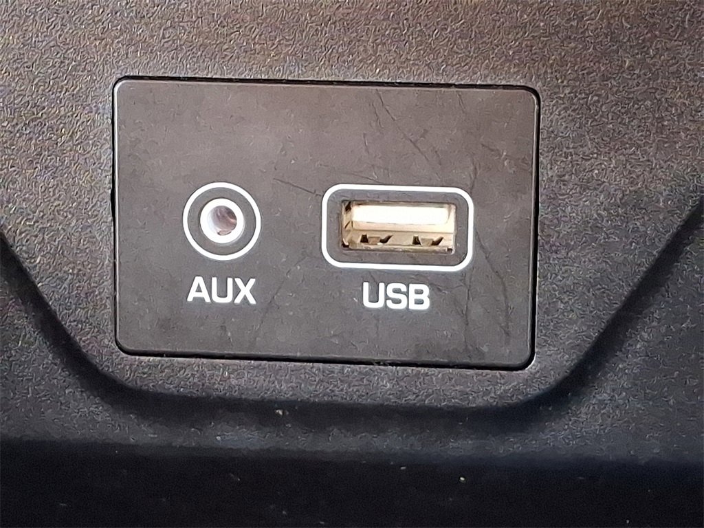 Used 2021 Hyundai Tucson SE image 25