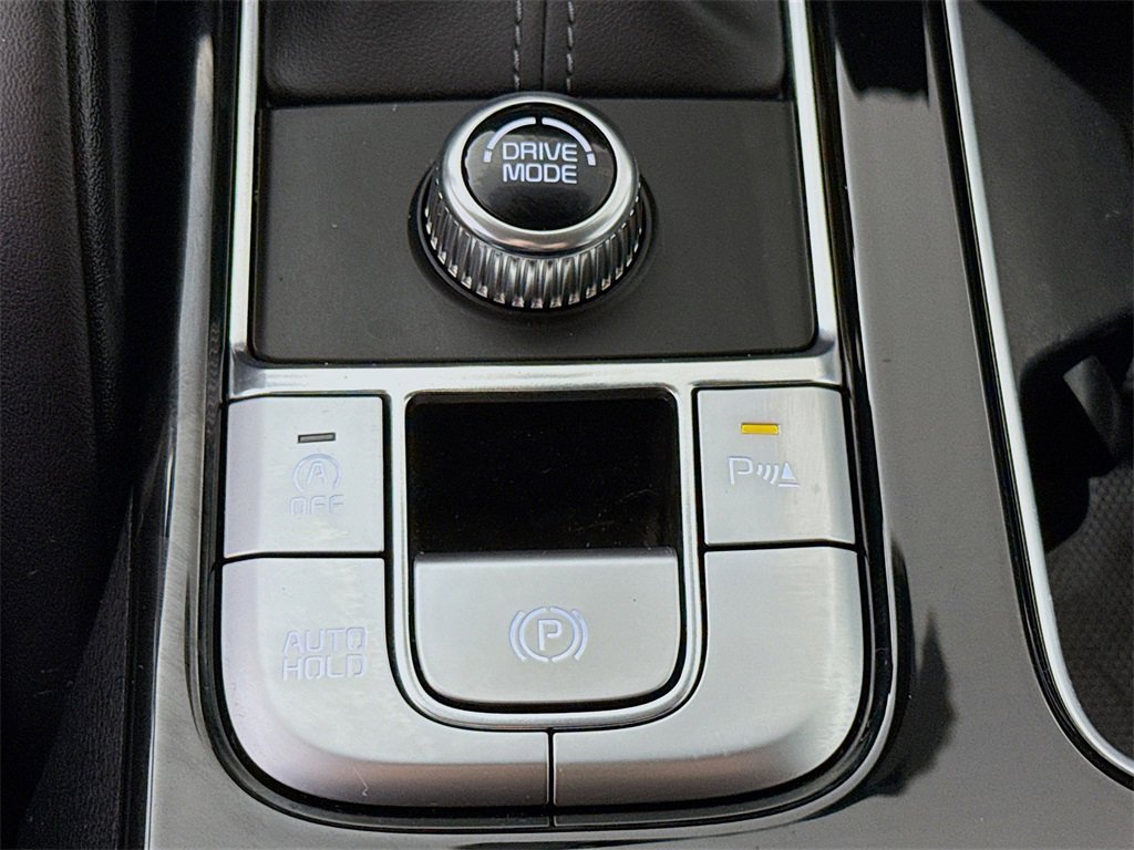 Used 2024 Kia Telluride LX image 12