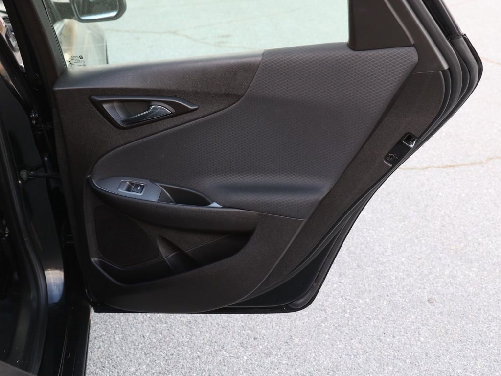 Used 2024 Chevrolet Malibu LT image 18