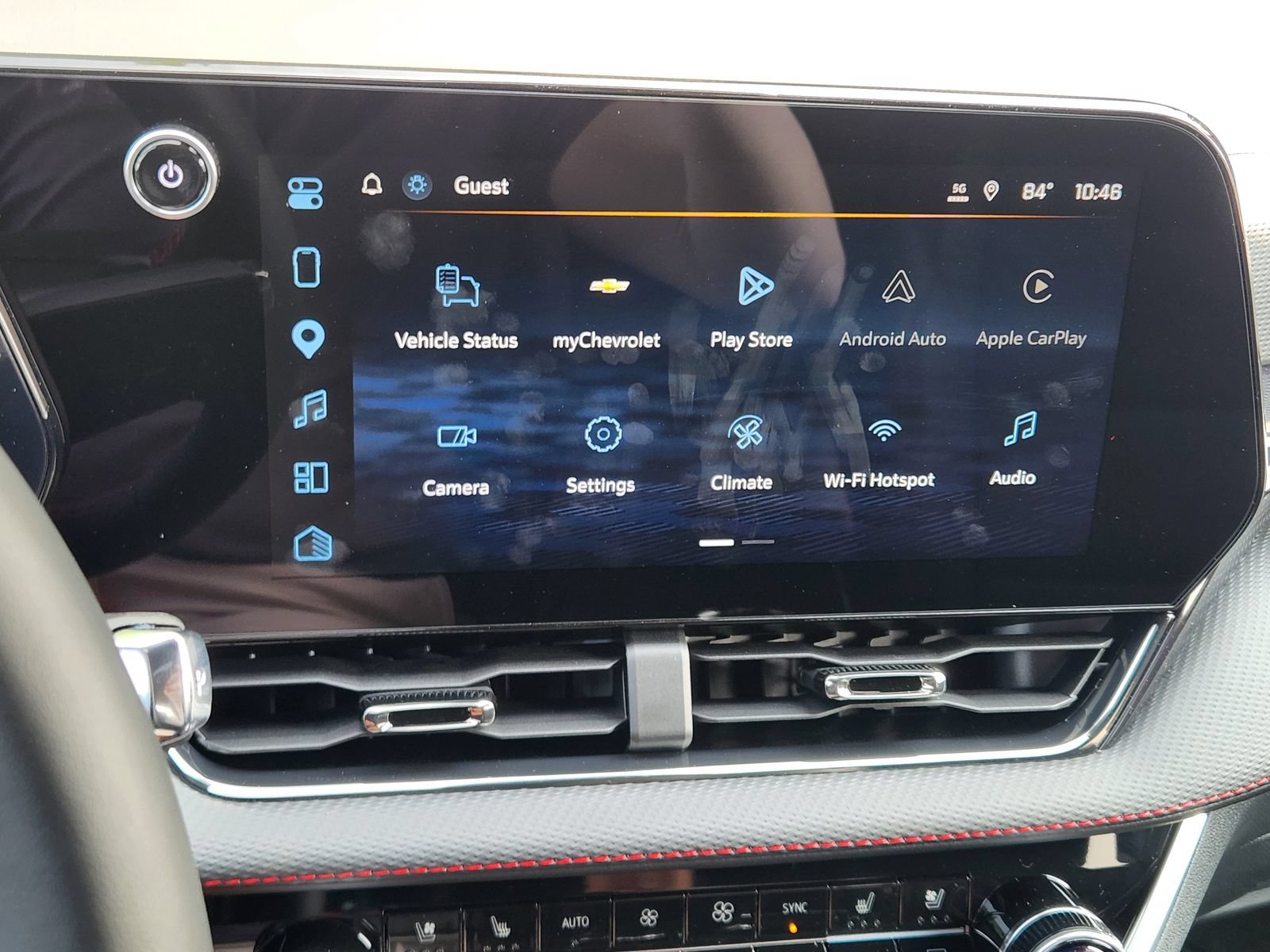 New 2027 Chevrolet Equinox RS w/ Convenience Package III FWD image 16