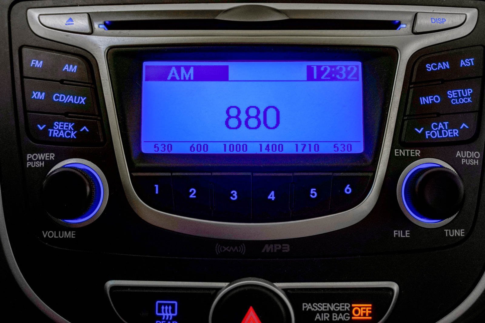 Used 2013 Hyundai Accent GLS image 25