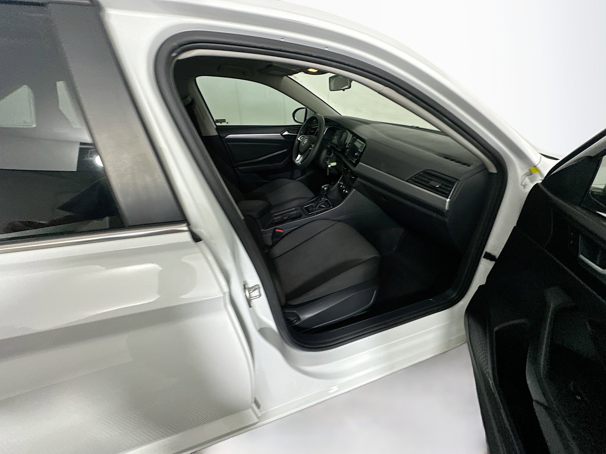 Used 2019 Volkswagen Jetta S image 29