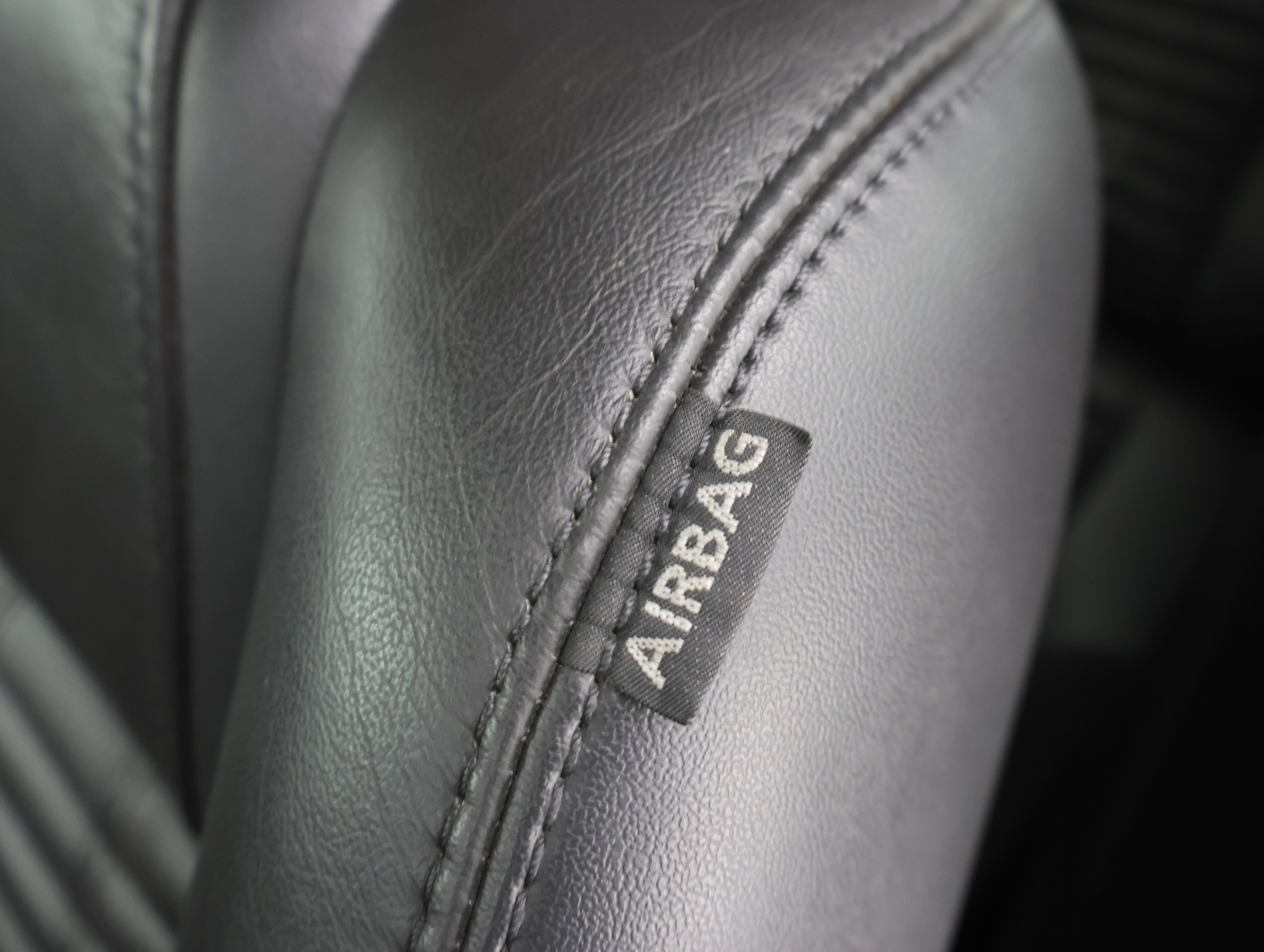 Used 2013 Ford Mustang Shelby GT500 RWD image 37