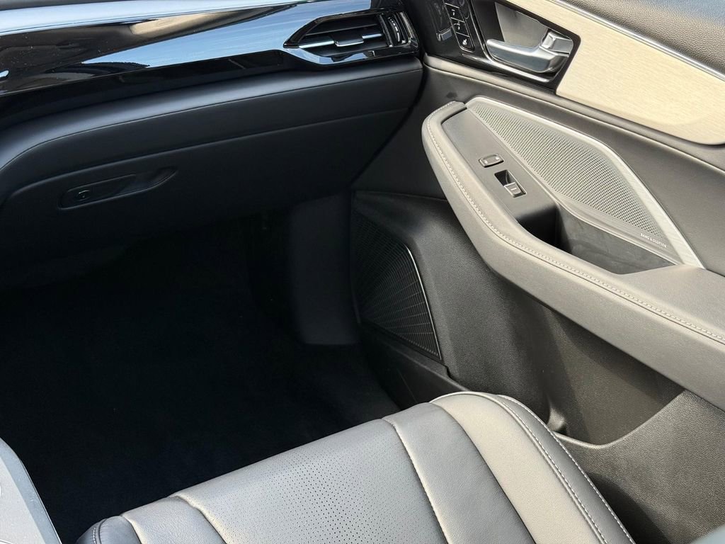Certified 2026 Acura MDX w/ Technology Package image 15