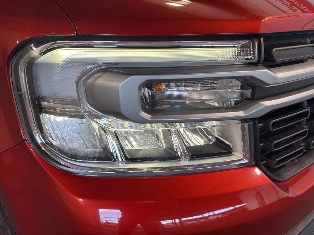 Used 2022 Ford Maverick Lariat image 10