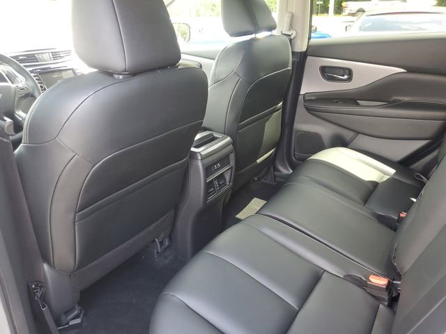 Certified 2024 Nissan Murano SV w/ SV Midnight Edition Package image 11
