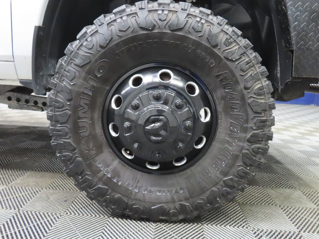 Used 2024 RAM 3500 Laramie w/ Night Edition AWD/4WD image 9