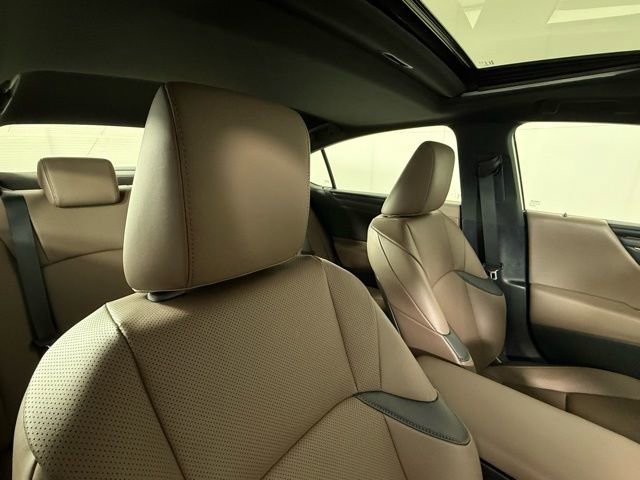 Certified 2025 Lexus ES 300h 300h w/ Premium Package image 33