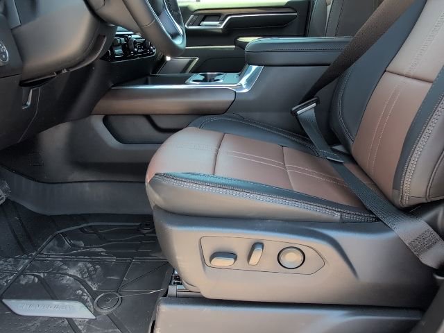 New 2026 Chevrolet Silverado 3500 High Country w/ High Country Premium Package image 12