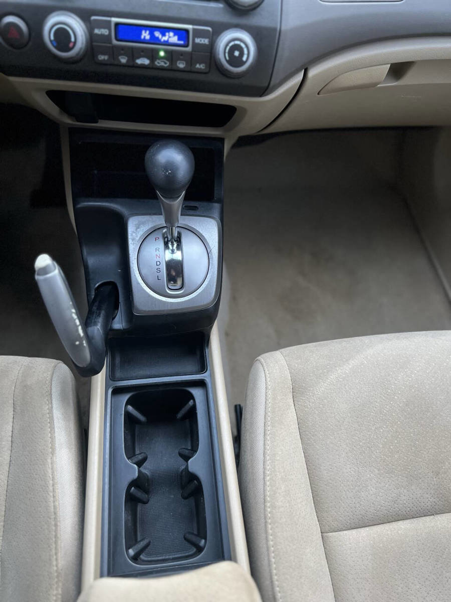 Used 2006 Honda Civic Hybrid Sedan image 14