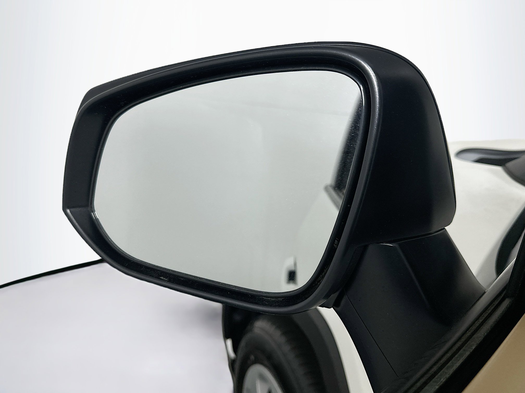 Used 2025 Toyota RAV4 LE image 16