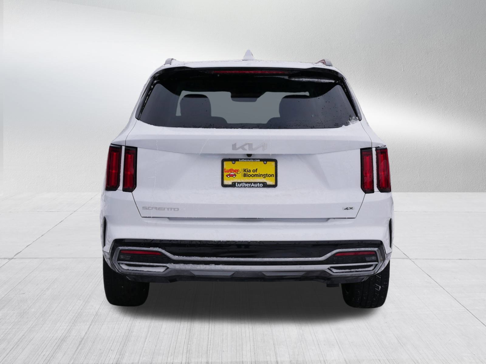 Certified 2023 Kia Sorento SX image 6