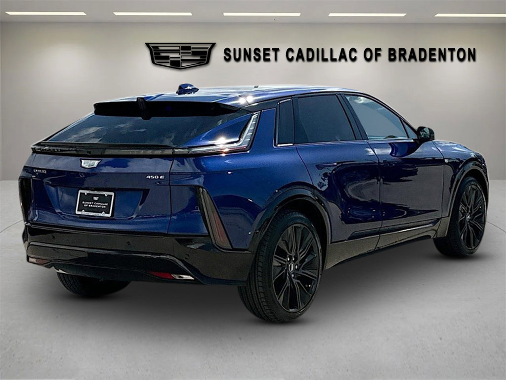 New 2025 Cadillac Lyriq Sport image 4