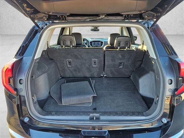 Used 2020 GMC Terrain SLT image 6