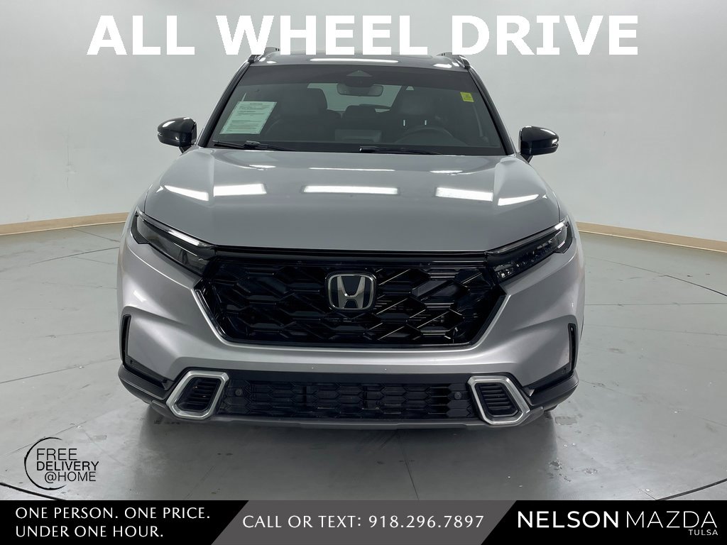 Used 2023 Honda CR-V Sport Touring image 2