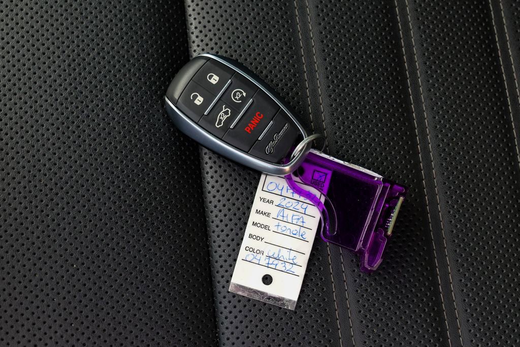 New 2024 Alfa Romeo Tonale Ti image 64