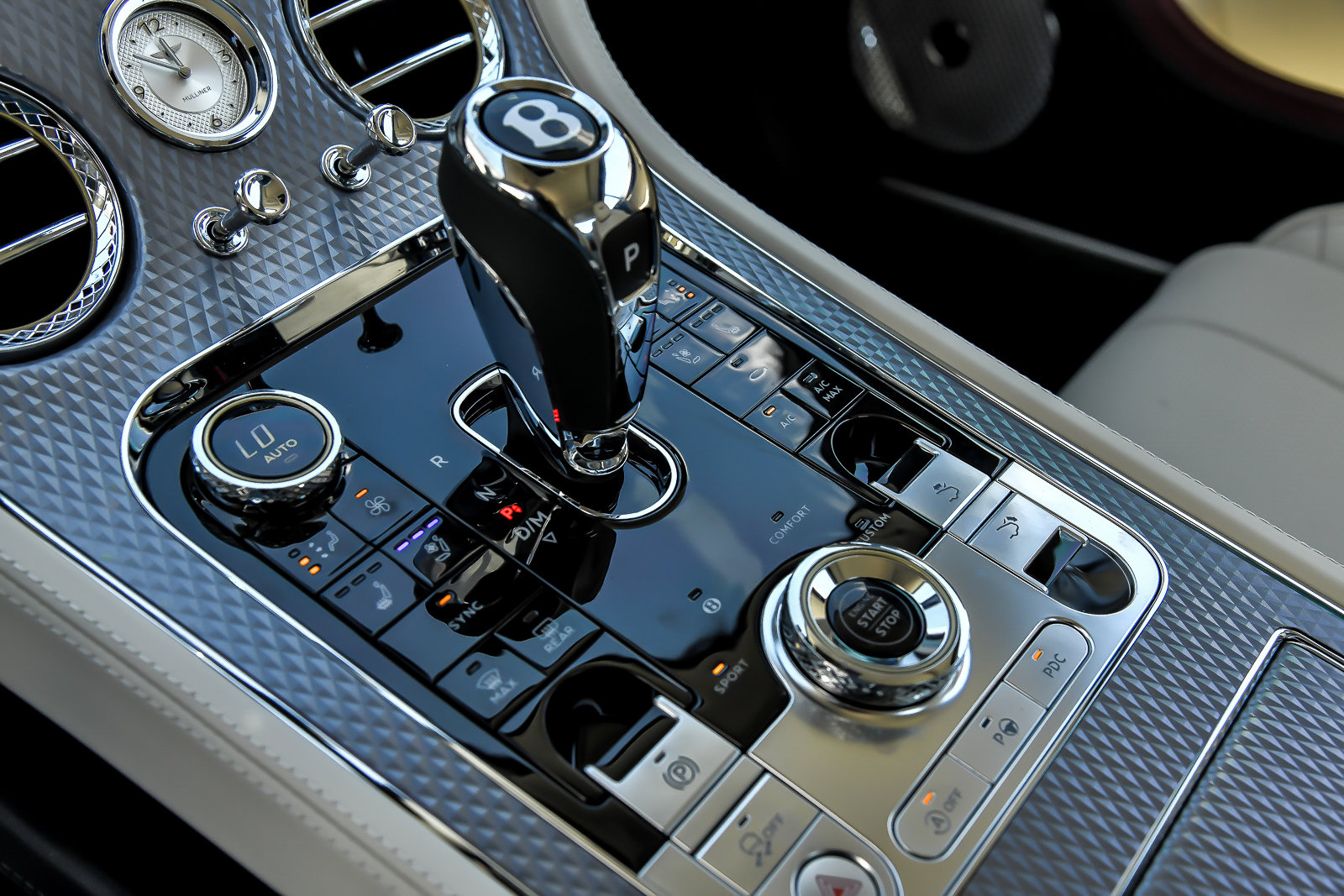 Used 2024 Bentley Continental GT Mulliner image 49