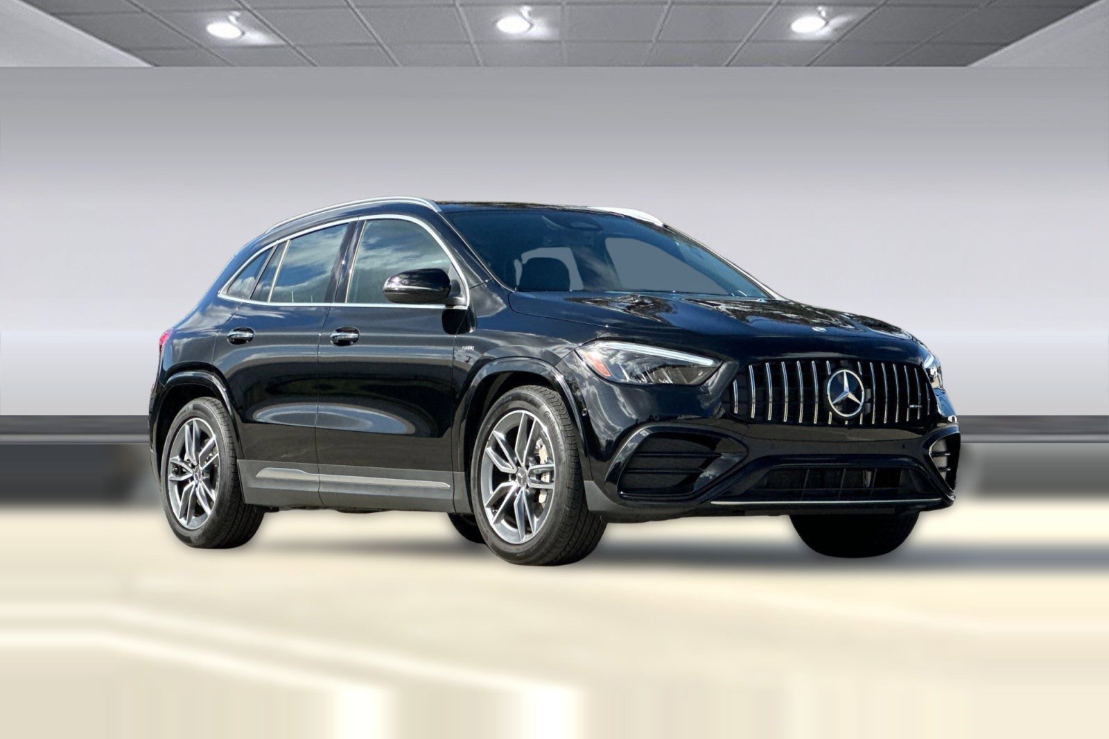 Certified 2025 Mercedes-Benz GLA 35 AMG 4MATIC image 6