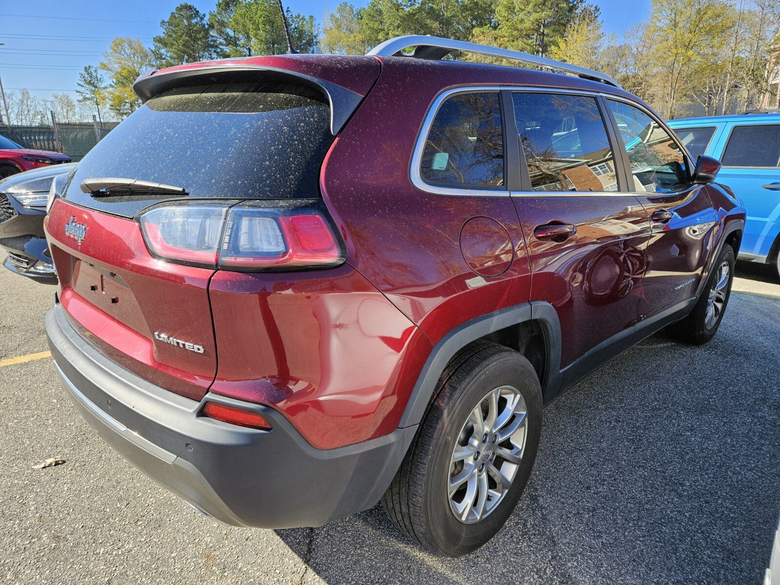 Used 2020 Jeep Cherokee Limited image 12