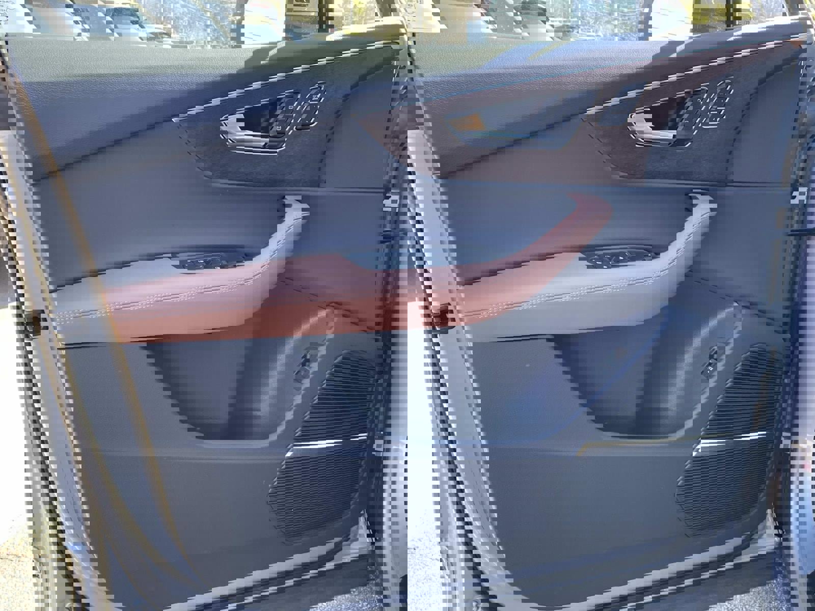 Used 2025 Audi Q7 3.0T Premium Plus w/ Premium Plus Package image 17