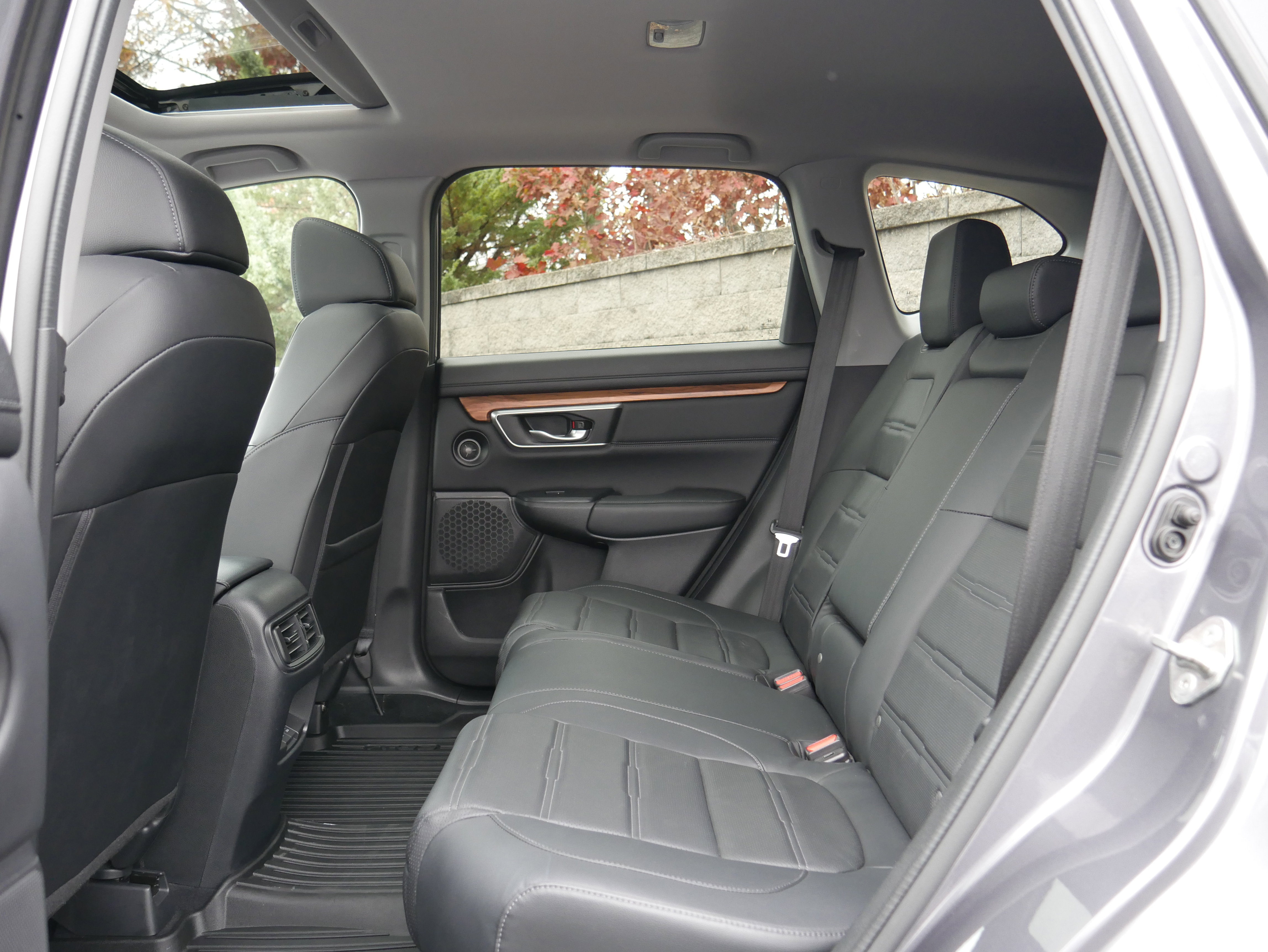 Used 2019 Honda CR-V EX-L image 14