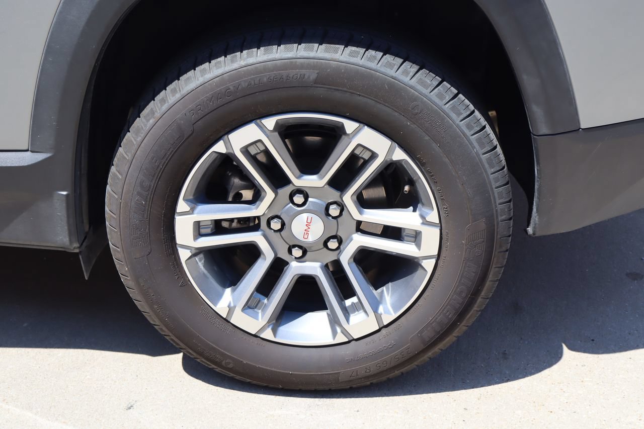Used 2026 GMC Terrain Elevation FWD image 27
