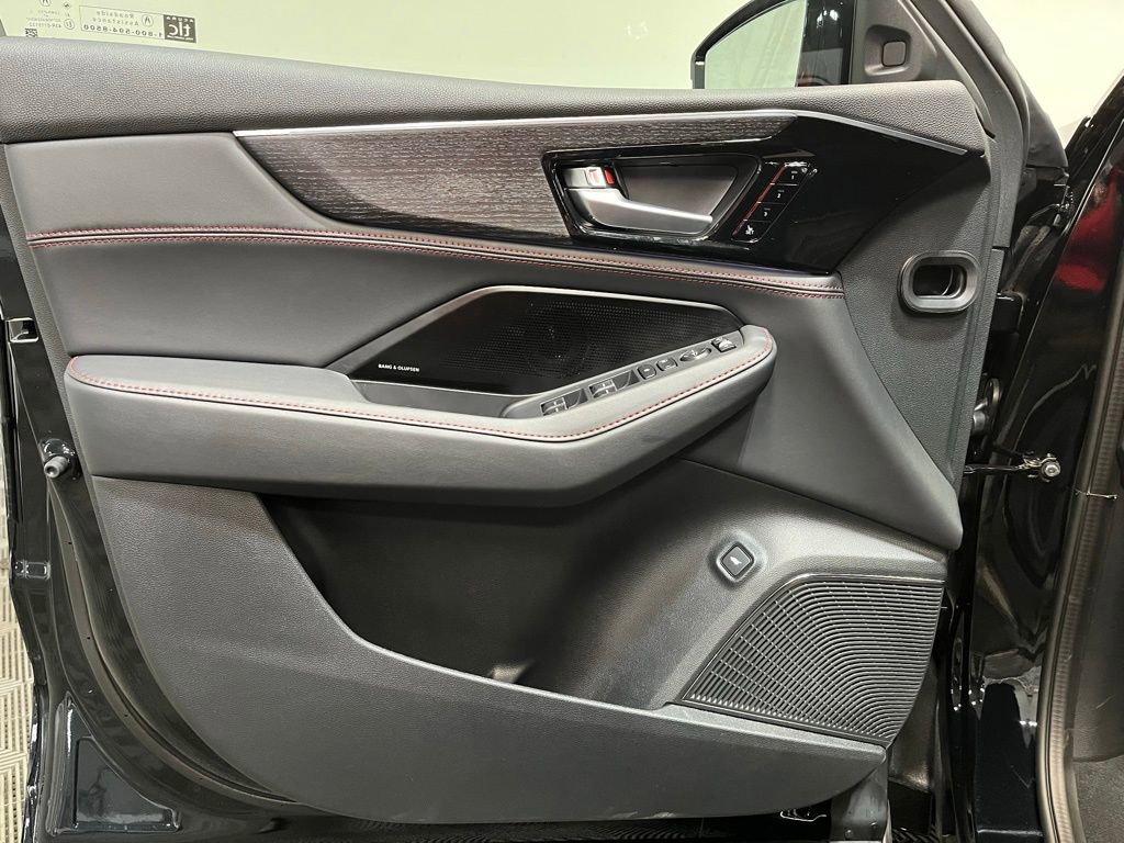 New 2026 Acura MDX Type S image 13