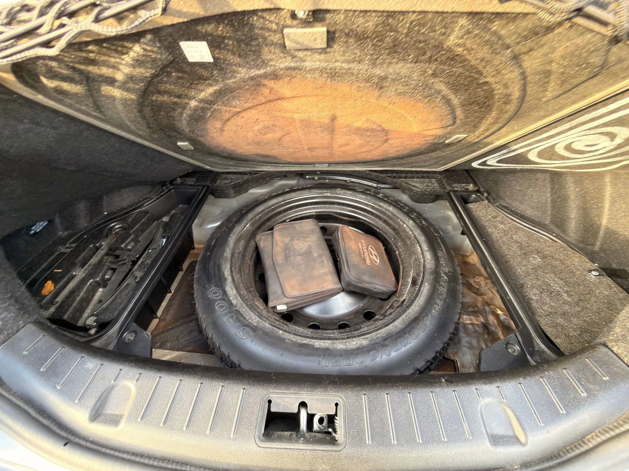 Used 2014 Hyundai Genesis 2.0T image 25