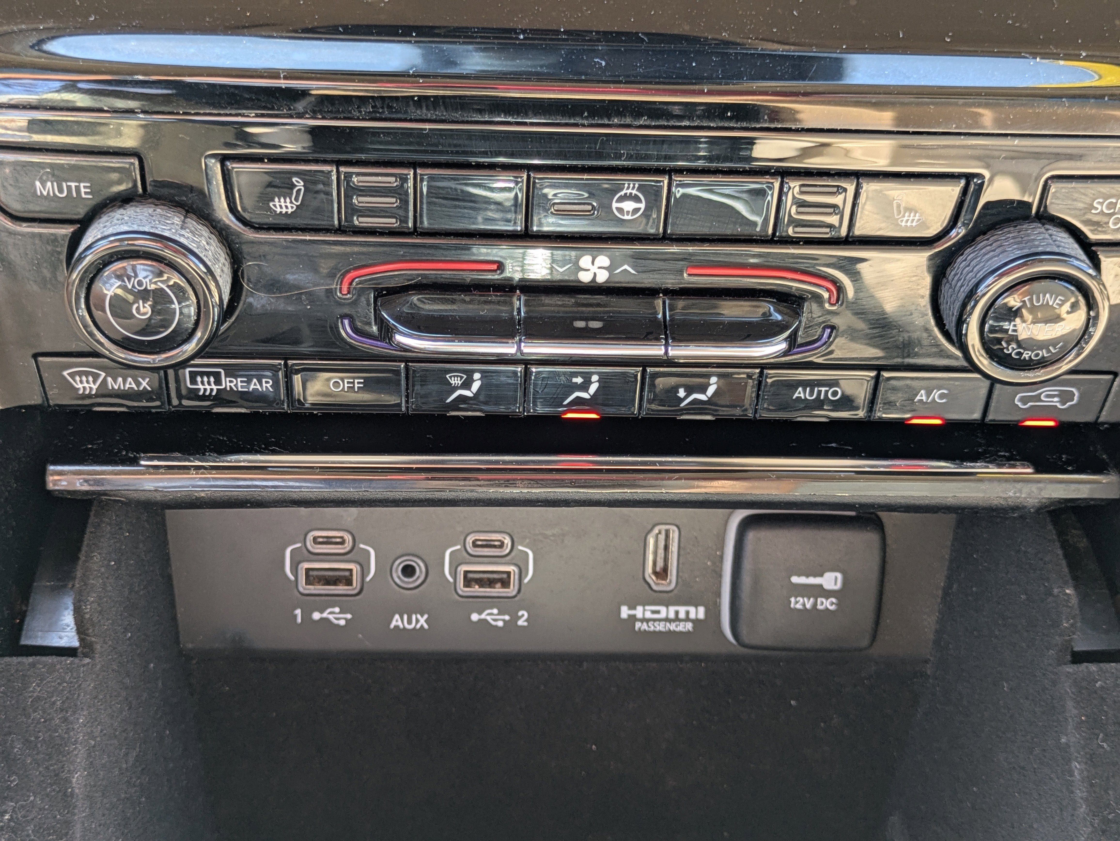 Used 2022 Jeep Grand Cherokee L Limited image 25