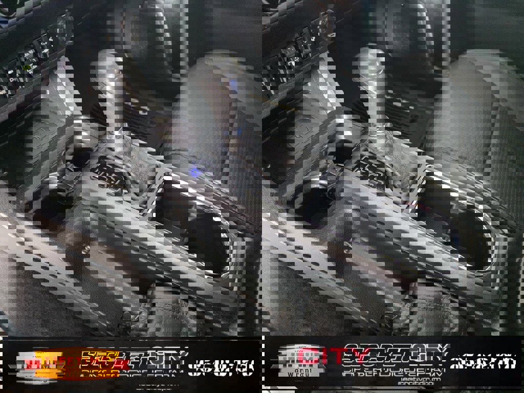 Used 2018 Toyota Tacoma TRD Sport image 25