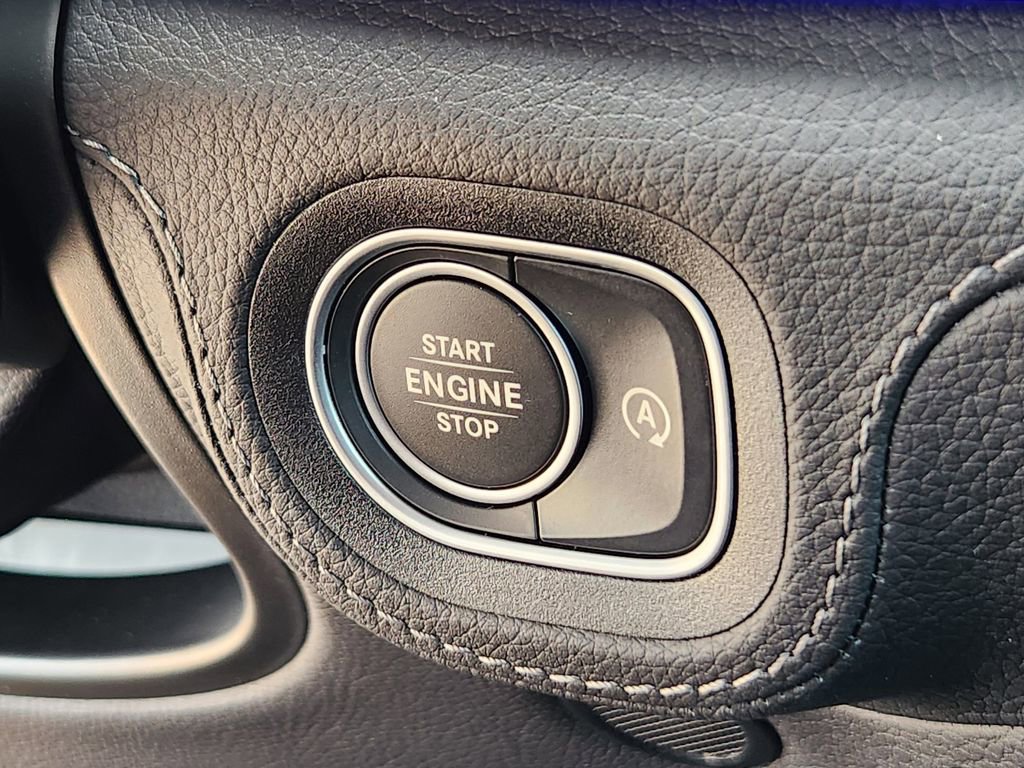 Used 2025 Mercedes-Benz GLS 450 4MATIC image 20