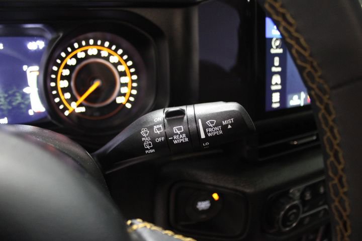 Used 2024 Jeep Wrangler Sport AWD/4WD image 36